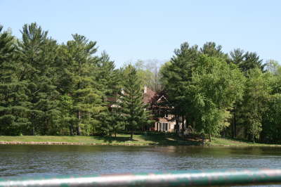 26_Marty___Kelley_s_retirement_home1.jpg